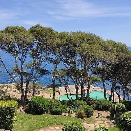 Duplex Cap Sa Sal At The Edge Of The Sea Apartment Begur