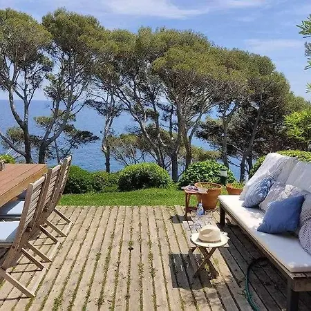 Duplex Cap Sa Sal At The Edge Of The Sea *