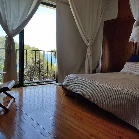 Duplex Cap Sa Sal At The Edge Of The Sea *